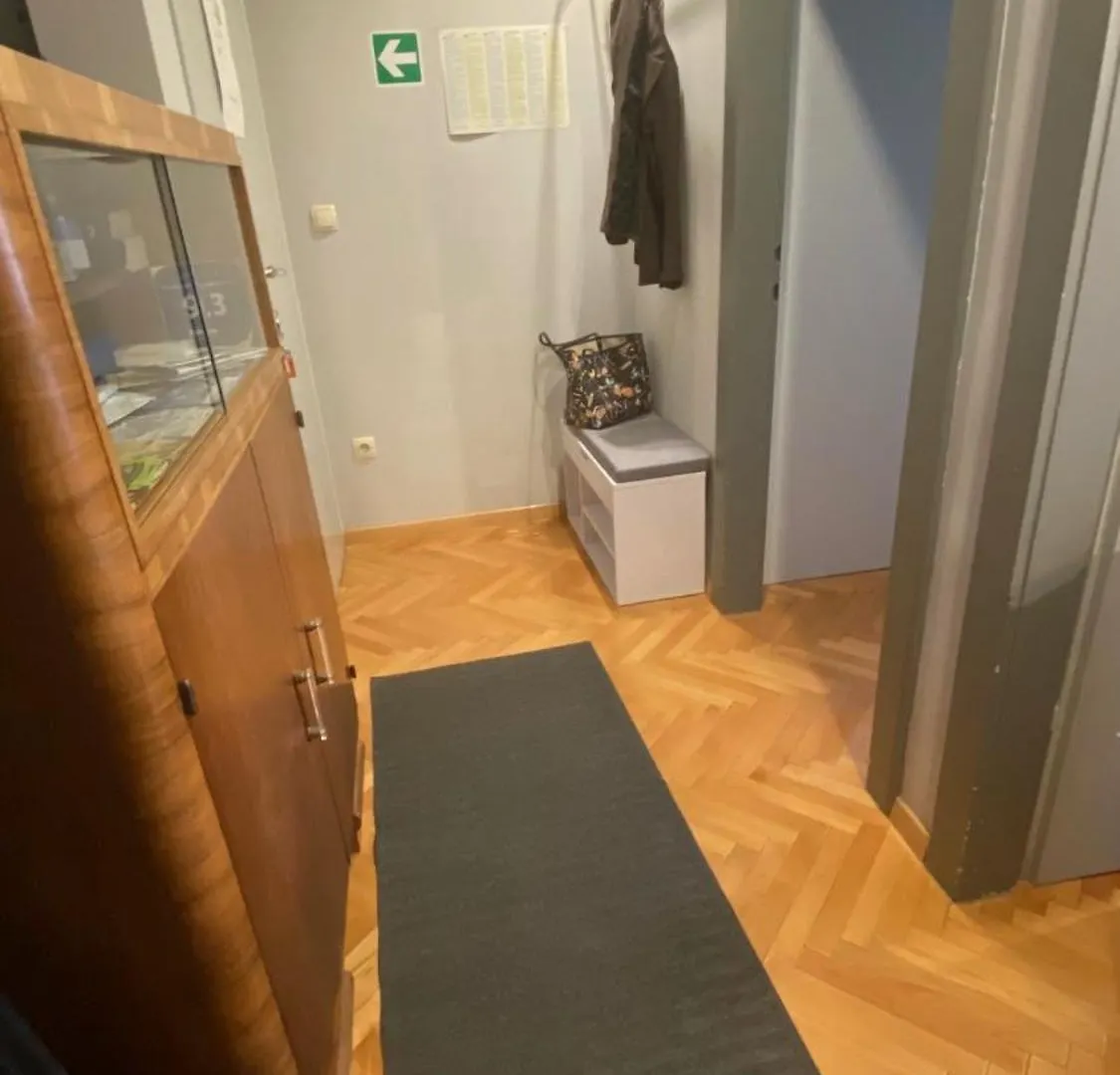 Shades Of Grey Apartments Split